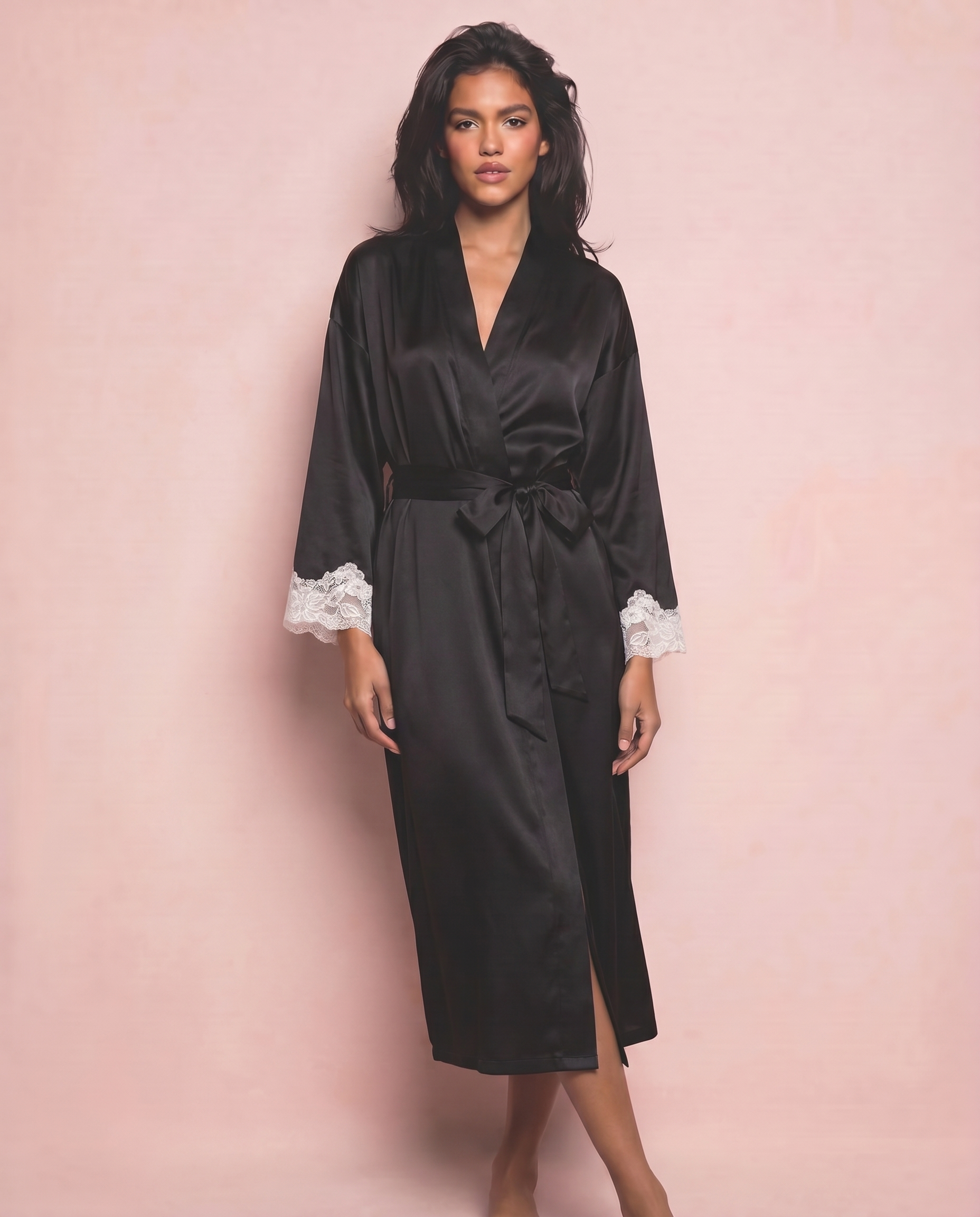 Margo Silk Long Robe in Noir